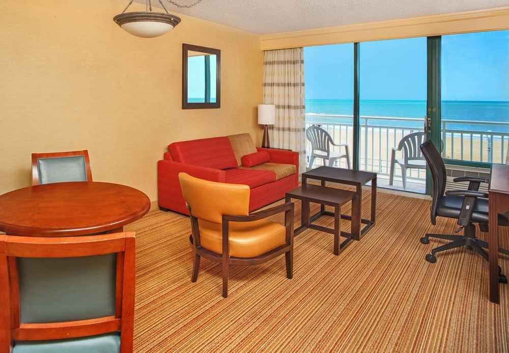 Courtyard Virginia Beach Oceanfront/South Εξωτερικό φωτογραφία