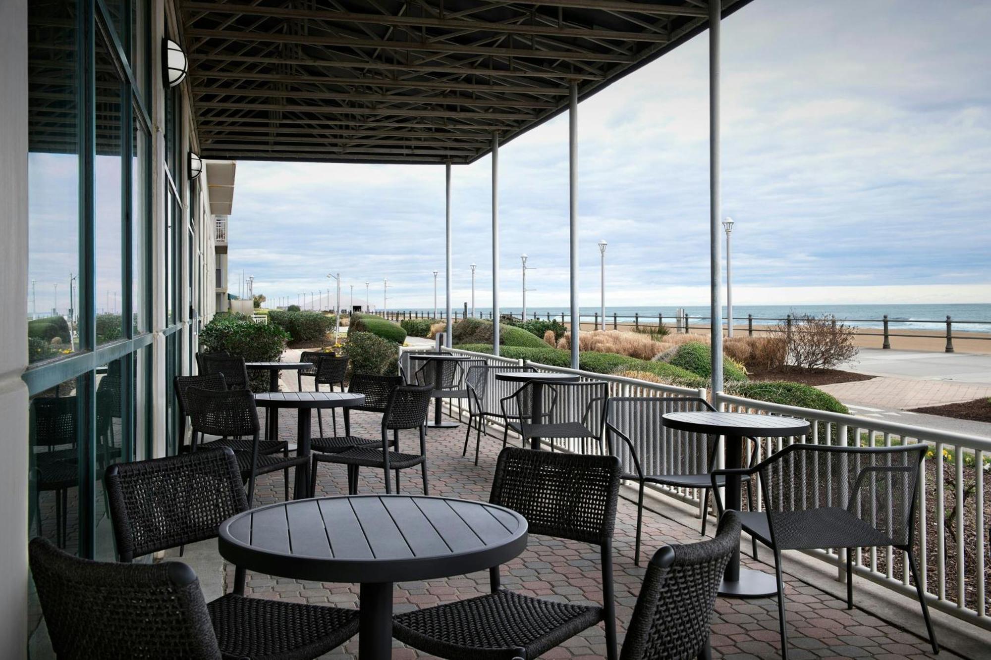 Courtyard Virginia Beach Oceanfront/South Εξωτερικό φωτογραφία