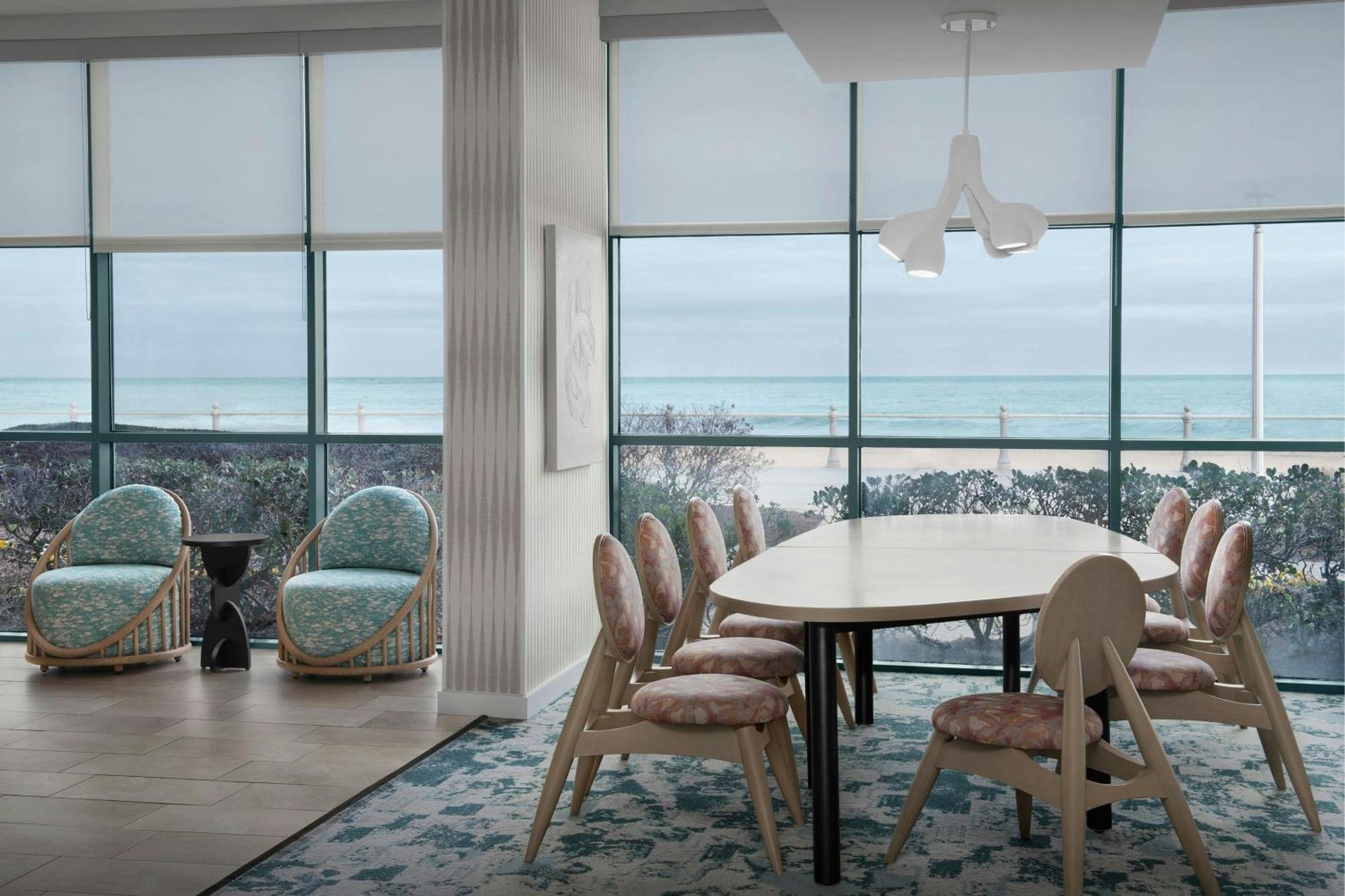 Courtyard Virginia Beach Oceanfront/South Εξωτερικό φωτογραφία